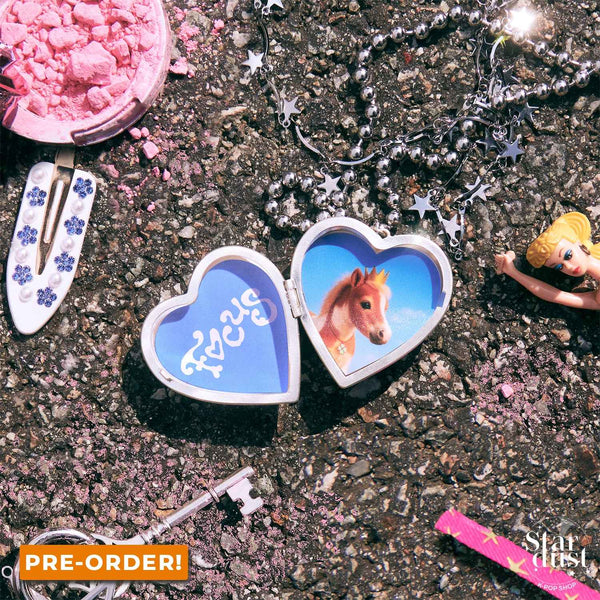 Hearts2Hearts - FOCUS [Mini Album Vol. 1] Photobook Ver. - Stardust K-Pop Shop